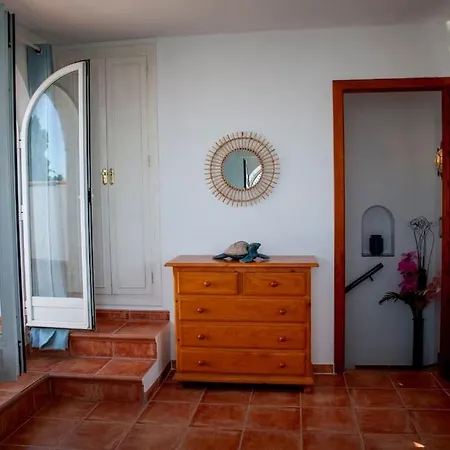 Mediterranean - Sea Views & Heatable Pool